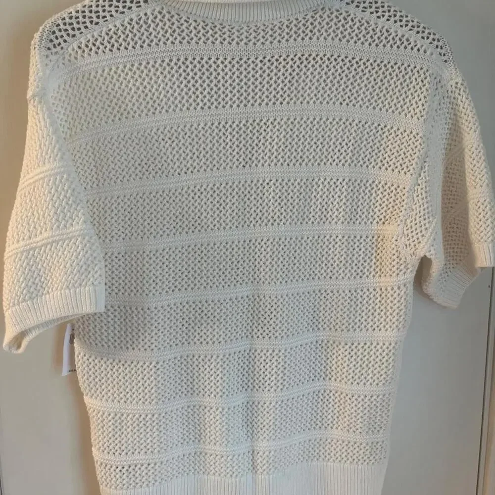 Nwt old navy white mesh size M